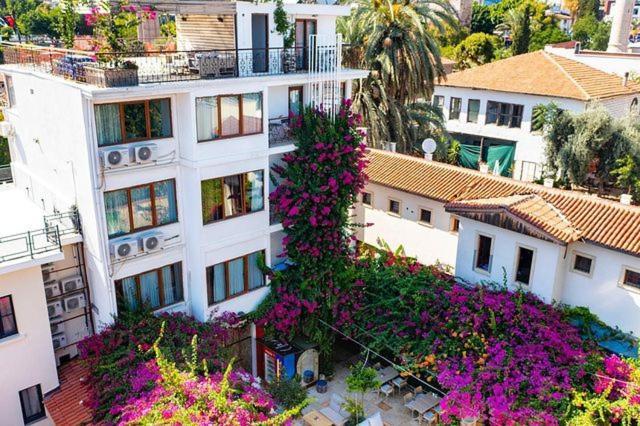 Patron Hotel Antalya Exteriör bild