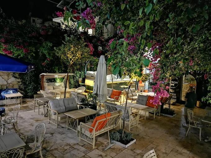 Patron Hotel Antalya Exteriör bild