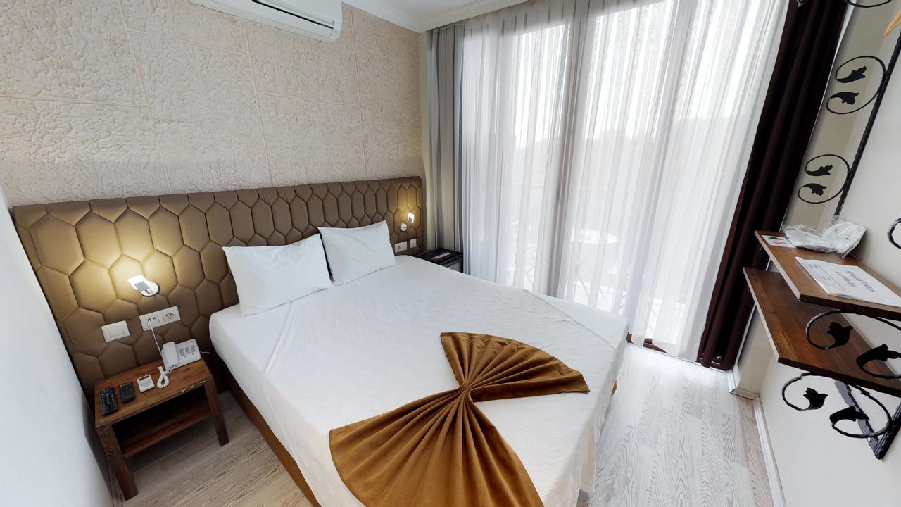 Patron Hotel Antalya Exteriör bild